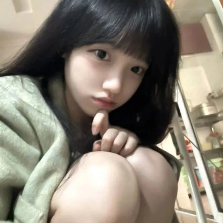 巫师与汉娜·蒙塔娜在船上